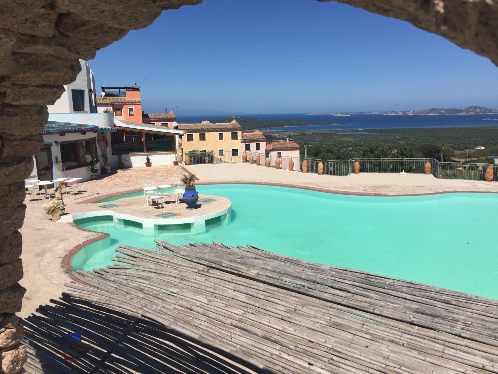 Hotel Dello Gnu San Pasquale Bagian luar foto