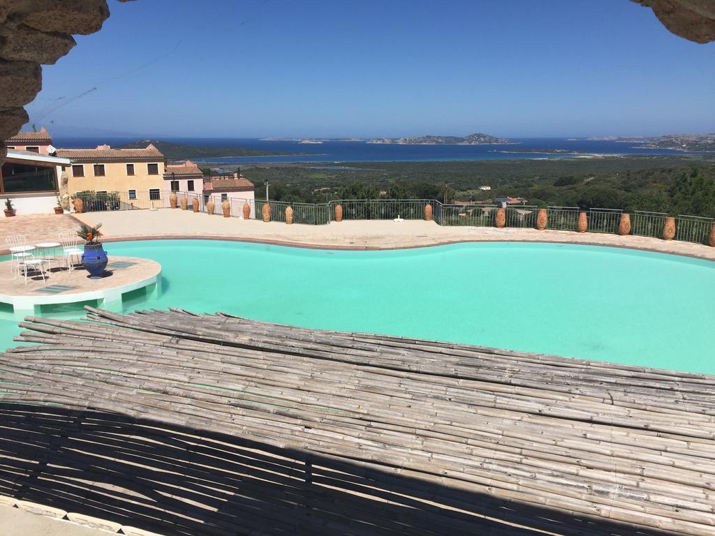 Hotel Dello Gnu San Pasquale Bagian luar foto